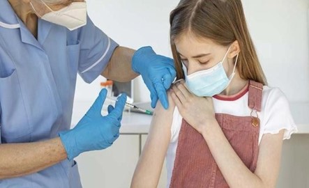 preview image for Санітарно – просвітницька інформація «Вакцина проти ВПЛ: щеплення, яке «працює на випередження» раку»